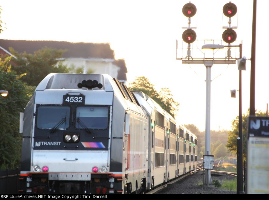 NJT 4532